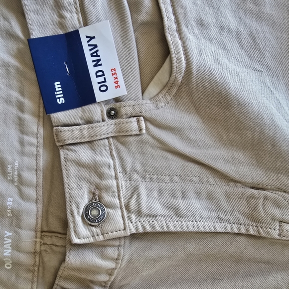 Old Navy Men's Slim Built-In Flex Jeans – 34x32 – NWT - Picture 2 of 5